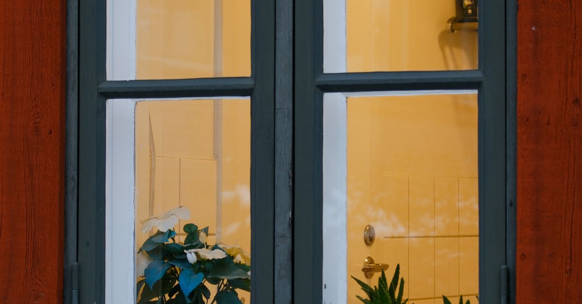 Addressing Frame Damage in Double Glazed Windows