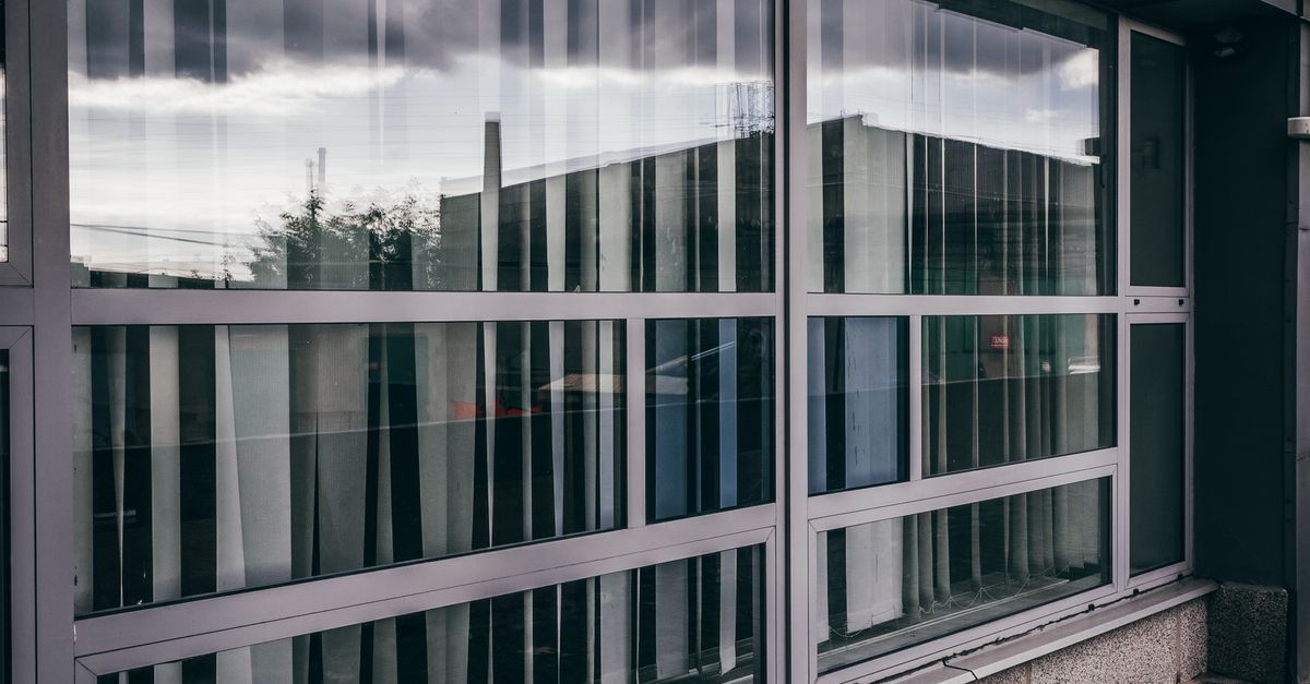 How Double Glazed Windows Mitigate Urban Noise Pollution